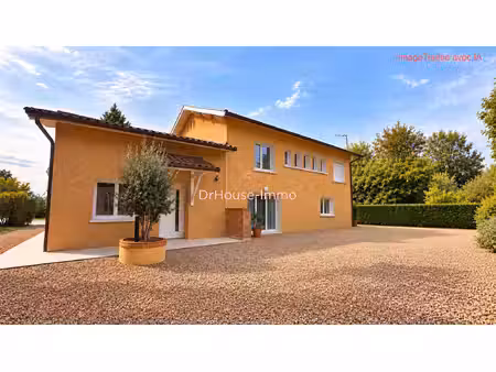 maison familiale à deux pas du beaujolais