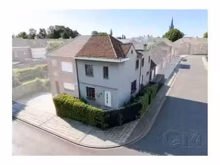 maison à vendre avec terrasse et jardin   herseaux (vbe73089)