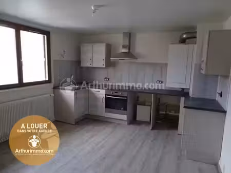 location appartement 3 pièces 70 m2 à seloncourt