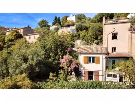 maison de village avec vue panoramique- double habitation  jardi