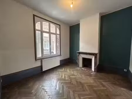 location maison 5 pièces 99.3 m² à amiens (80000)  1 190 €