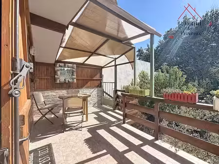 location meublée maison 2 pièces 24 m² à venasque (84210)  520 €