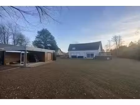 location maison 6 pièces 155 m² à loire-authion (49250)  1 390 €