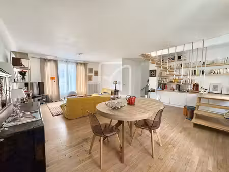 maison de ville - tout à pied