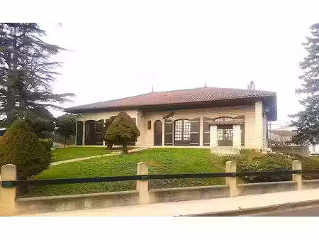 vente villa 7 pièces 179 m² à marennes-hiers-brouage (17320)  456 600 €