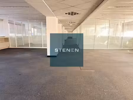 location bureaux marseille 13002 900m² à 2552m²