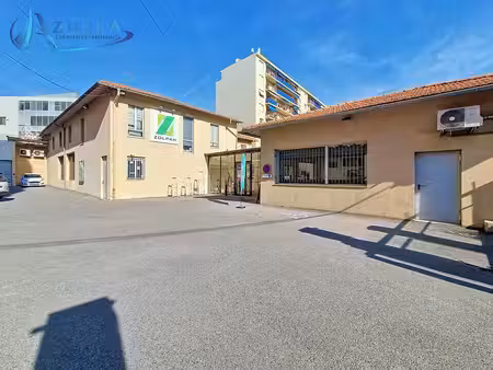 location commerce nice 06200 400m²