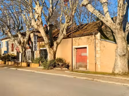 vente commerce gargas 84400 326m²