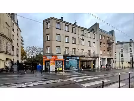 vente commerce 173m²