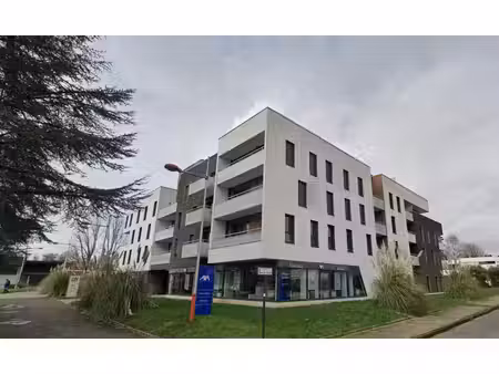 location appartement 3 pièces 62m² mont st aignan 76130