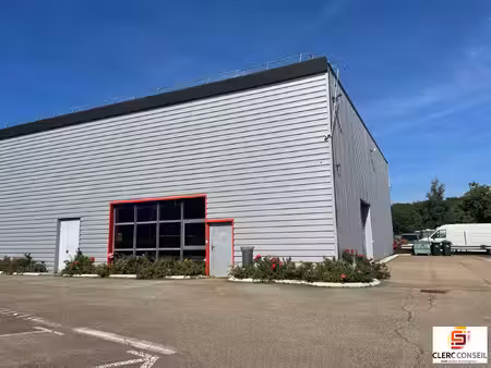 location local commercial 281m² st aubin sur gaillon 27600