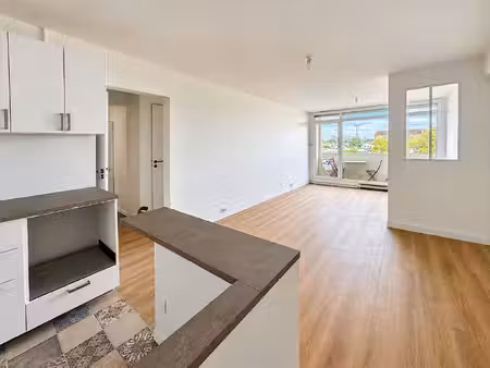 location appartement 3 pièces  59.28m²  conflans