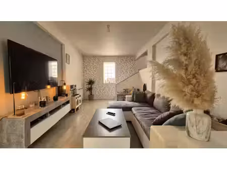 location maison 5 pièces  81.90m²  menucourt