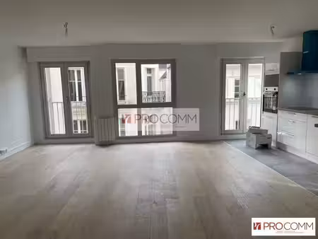 location bureaux chartres 28000 73m²