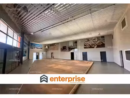 location bureaux compiegne 60200 239m²