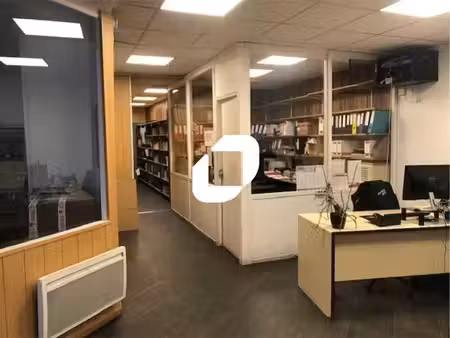 vente bureaux courbevoie 92400 390m²