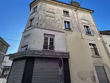 immeuble : local commercial + t4 duplex