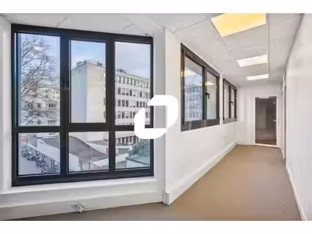 location bureaux clichy 92110 146m²