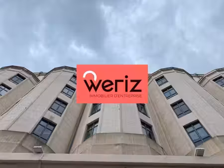 location bureaux 753m²