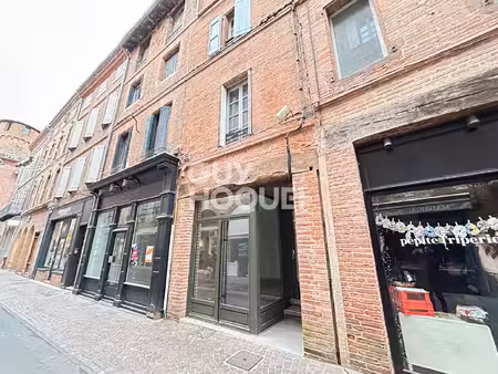 local commercial - emplacement de choix!