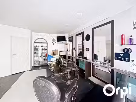 vente locaux professionnels 20 m² à vidauban (83550)  70 000 €
