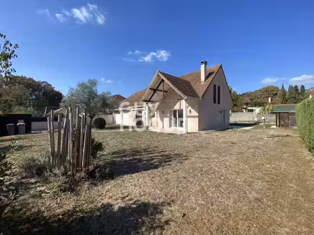 maison à vendre de 5 pièces de 141.91 m²