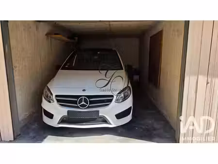 garage à la garde (83130)