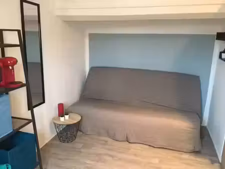 location appartement 1 pièce 15 m² à aix-en-provence (13080)