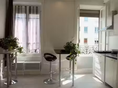 location appartement 1 pièce 22 m² à lyon 3 (69003)