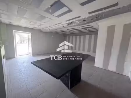 vente commerce treillieres 44119 43m²