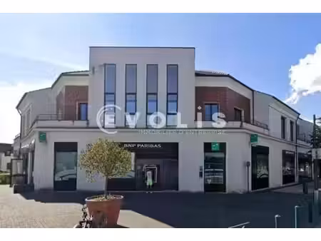 vente commerce chanteloup en brie 77600 477m²