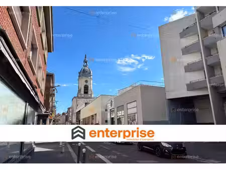 location commerce amiens 80000 270m²