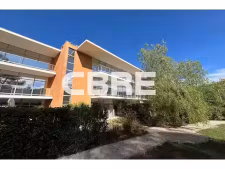 location local professionnel 1 587m² sophia antipolis 06560