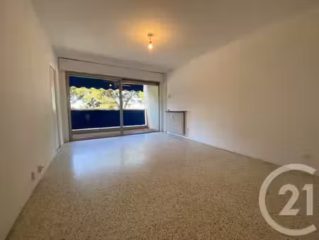 location appartement 2 pièces 52m² nice 06200