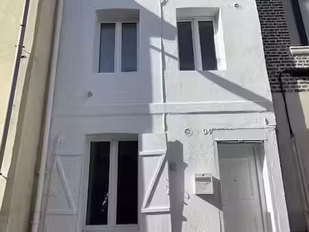 location maison 3 pièces 26.9 m² à abbeville (80100)  510 €