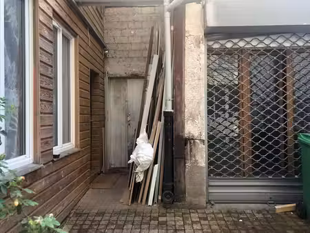 vente commerce 66m² à 67m²