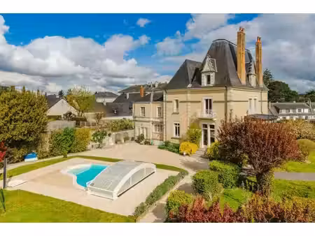 vente maison 14 pièces 375 m² château-gontier-sur-mayenne (53200)