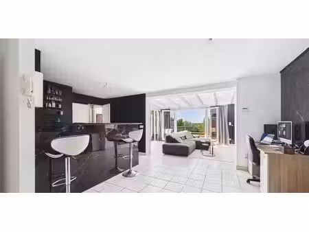 appartement à vendre à mouscron pour € 165.000 avec 2 chambres à coucher