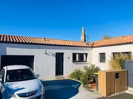 vente maison à saint-hilaire-de-chaléons (44680) : à vendre / 110m² saint-hilaire-de-chalé