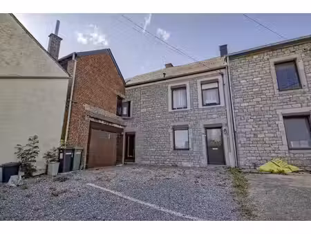 maison en pierres 7 chambres avec jardin et garage