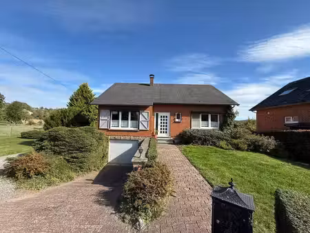 villa de plain-pied sur 25 ares avec beau potentiel