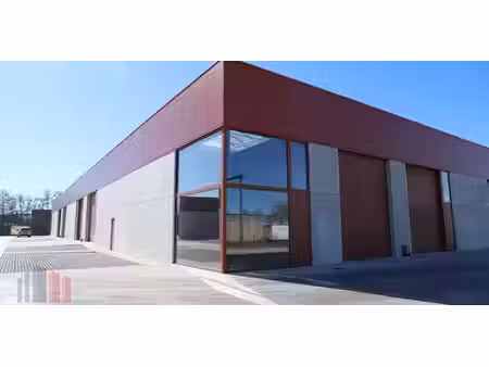 bâtiment d’entreprise à vendre à izegem pour € 258.220