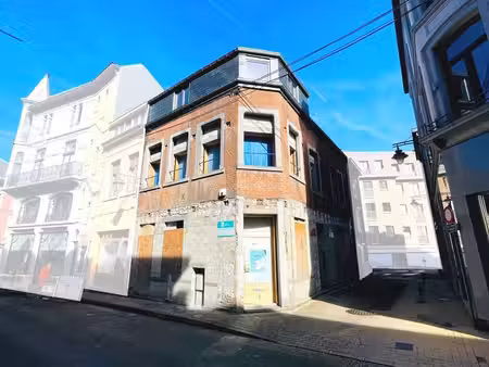 maison de commerce et d’habitation dans l’hypercentre de huy
