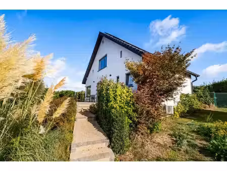très belle villa 4 façades en excellent