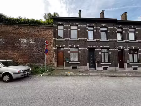 maison d'habitation avec jardin