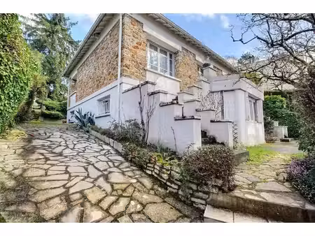 maison de 5 pièces en centre ville