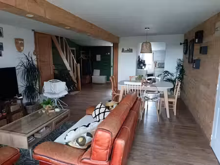 petite maison mitoyenne