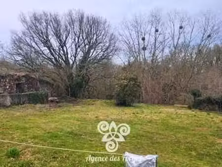 vente terrain à la boissière-de-montaigu (85600) : à vendre / 839m² la boissière-de-montai