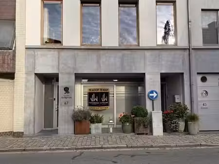 appartement prêt à emménager avec grande terrasse!