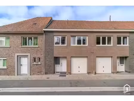 rustig gelegen gezinswoning met garage te moorsel